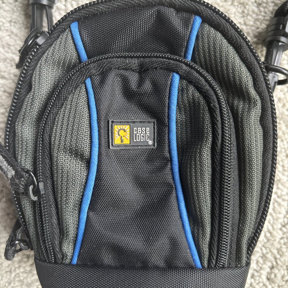 Case Logic Small Camera Case